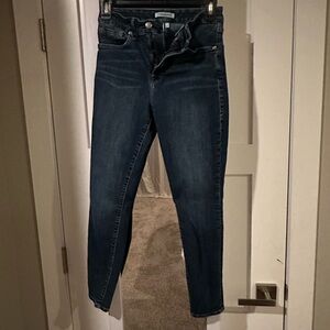 Good American Skinny Jeans